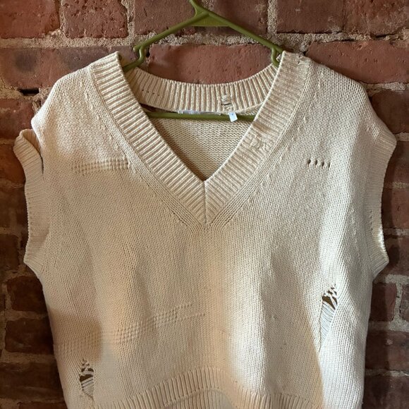 HELMUT LANG V-Neck Sweater Vest - Picture 3 of 3